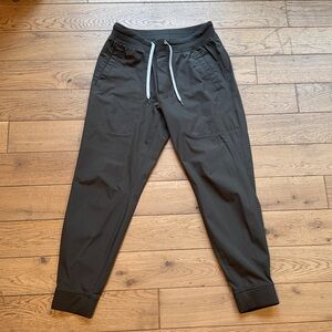 Vuori Olive Green Joggers with White Drawstring